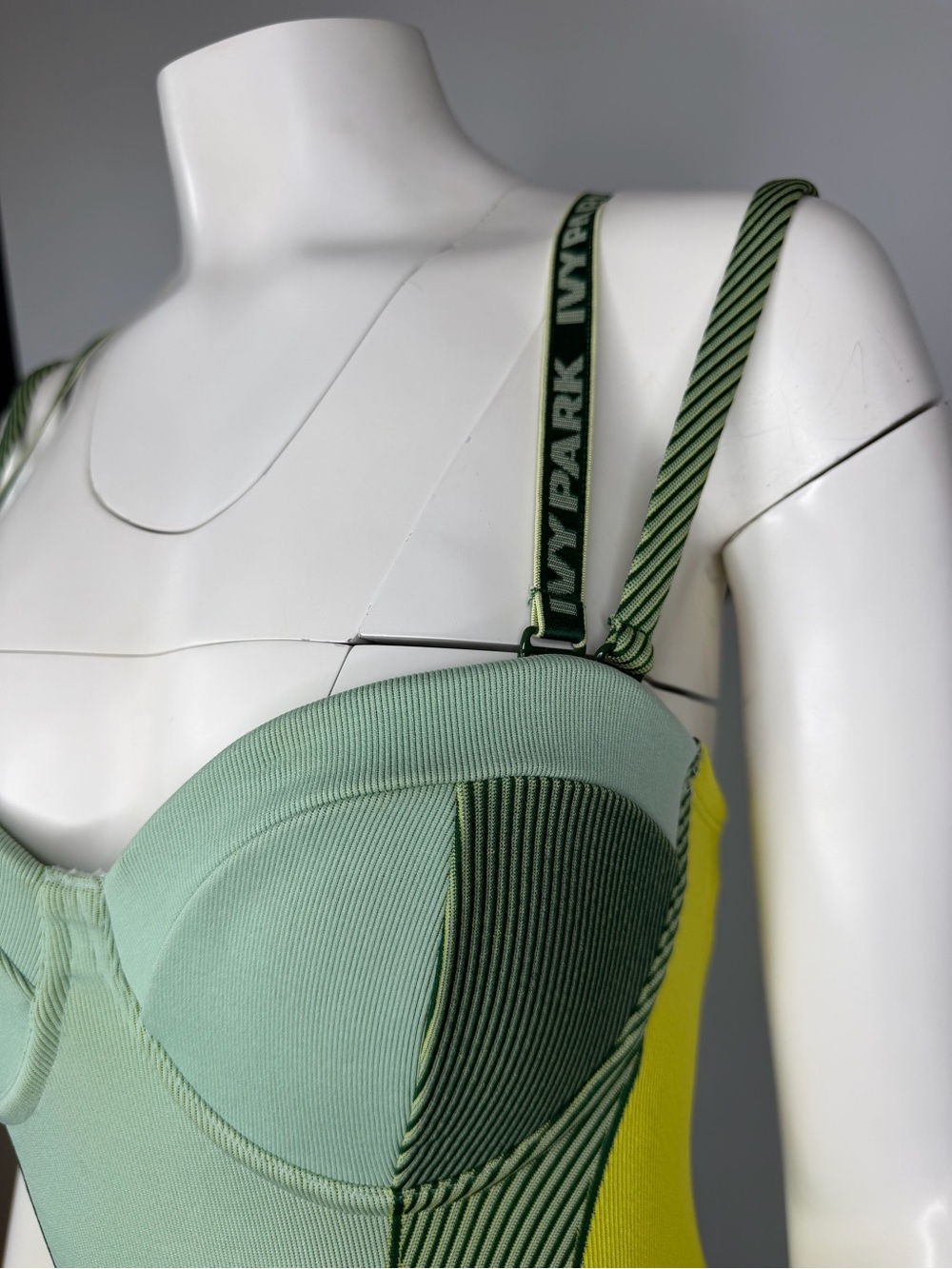 Adidas x IVY PARK Compression Bodysuit Catsuit Jumpsuit Green Yellow Women’s S - Picture 4 of 9